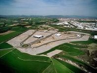 Fotograf�a de Parcelas peque�as industriales frente a la A-1 Jundiz (Sector 21)