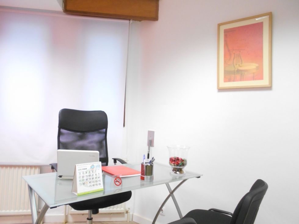 Fotograf�a de Alquilo oficinas amuebladas con todos los servicios incluidos