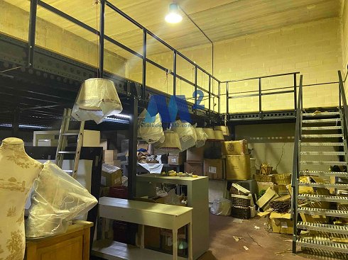 Fotograf�a de Nave comercial en venta