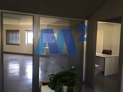 Fotograf�a de Nave industrial en alquiler