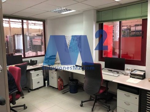 Fotograf�a de Nave industrial en venta