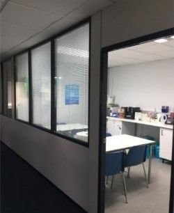 Fotograf�a de Oficina en alquiler