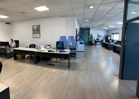 Fotograf�a de Nave industrial en venta