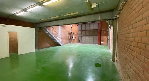 Fotograf�a de Nave industrial en alquiler  [2254]