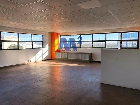 Fotografia de Nave industrial en alquiler