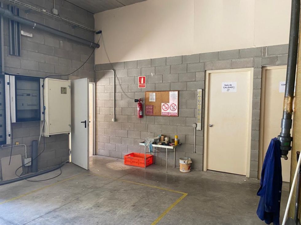 Fotografa de Nave industrial