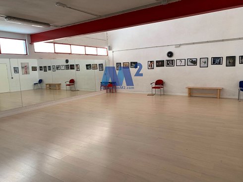 Fotograf�a de Local comercial en alquiler