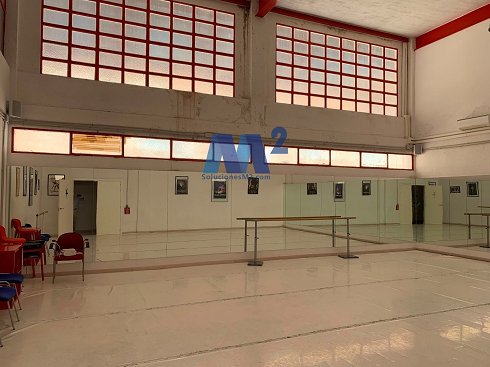 Fotograf�a de Local comercial en alquiler