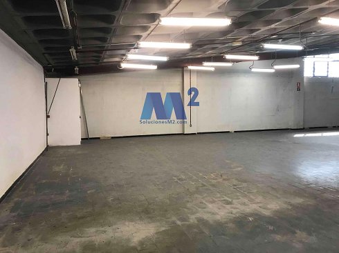 Fotograf�a de Nave industrial en venta