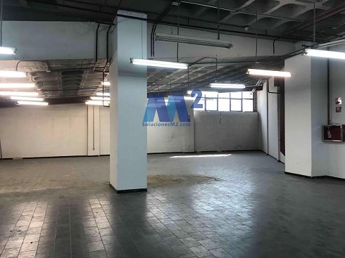 Fotograf�a de Nave industrial en venta