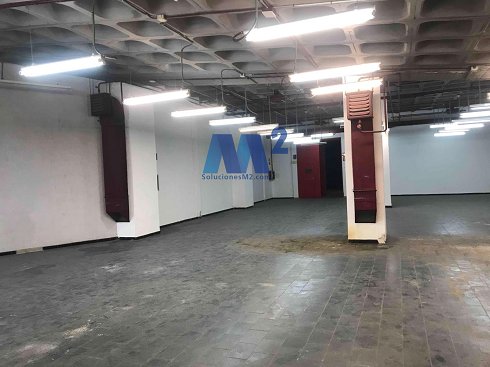 Fotograf�a de Nave industrial en venta