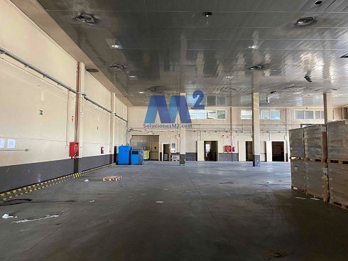 Fotograf�a de Nave industrial en venta