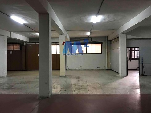 Fotograf�a de Nave industrial en venta