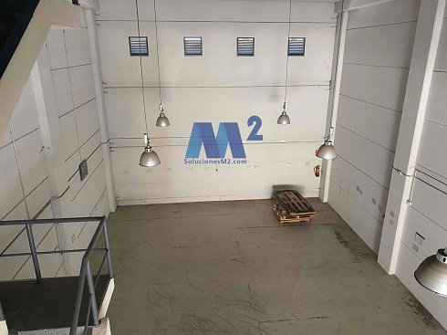 Fotograf�a de Nave industrial en venta