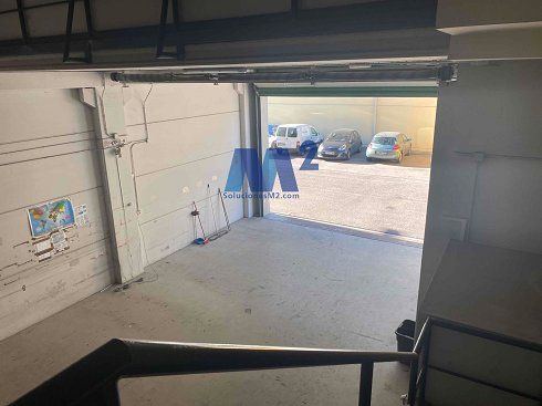 Fotograf�a de Nave industrial en venta