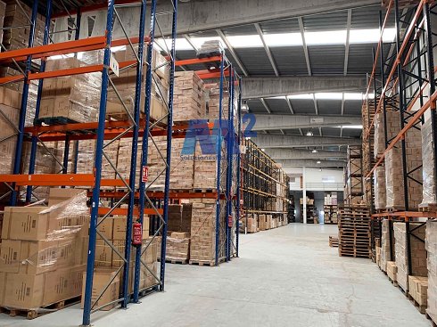 Fotograf�a de Nave industrial en alquiler