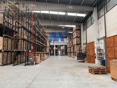 Fotograf�a de Nave industrial en alquiler