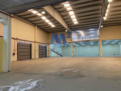 Fotograf�a de Nave industrial en venta