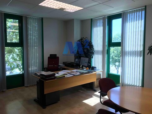 Fotograf�a de Oficina en venta