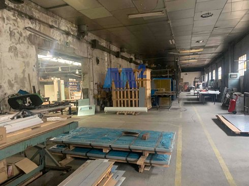 Fotograf�a de Nave industrial en venta