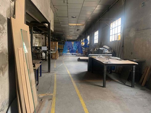 Fotograf�a de Nave industrial en venta