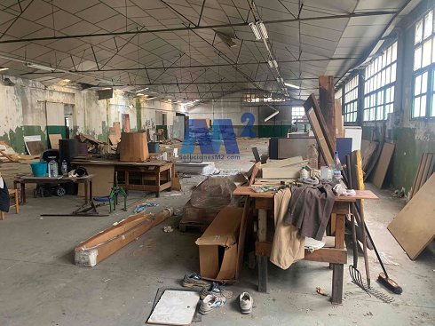 Fotograf�a de Nave industrial en venta