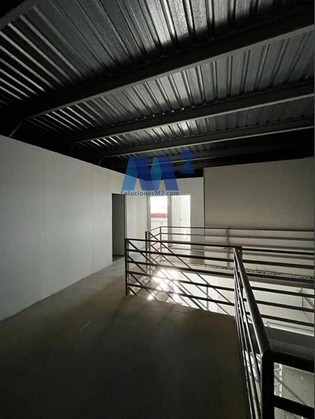 Fotograf�a de Nave industrial en venta