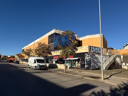 Fotograf�a de Local comercial en alquiler