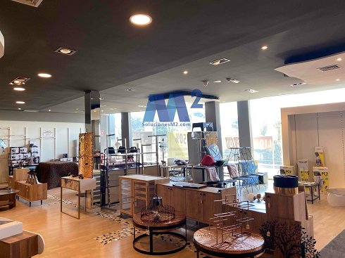 Fotograf�a de Nave comercial en venta