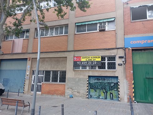 Fotograf�a de Nave industrial en alquiler  [2819]