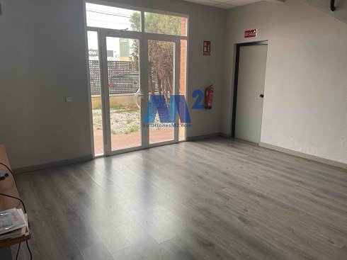 Fotograf�a de Nave industrial en venta