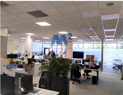 Fotograf�a de Oficina en alquiler