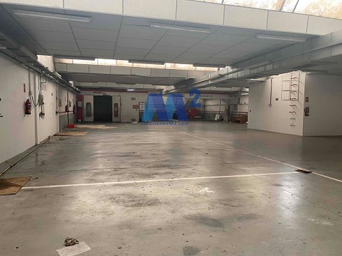 Fotograf�a de Nave industrial en venta