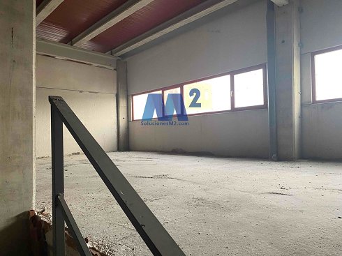 Fotograf�a de Nave industrial en venta