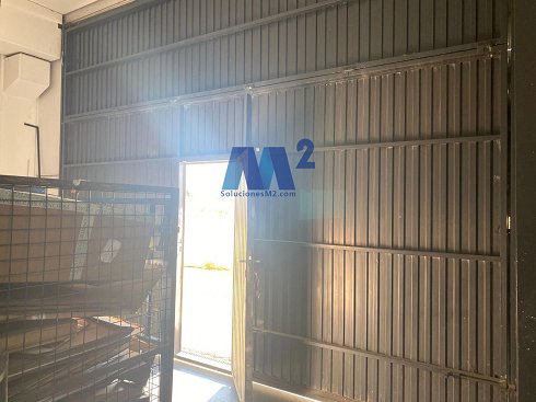 Fotograf�a de Nave industrial en venta