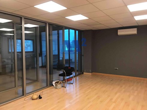 Fotograf�a de Oficina en alquiler