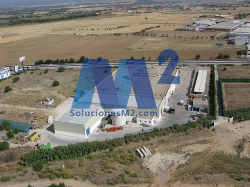 Fotograf�a de Nave industrial en venta