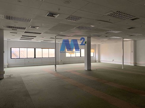 Fotograf�a de Nave industrial en alquiler