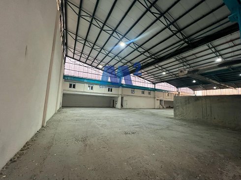 Fotograf�a de Nave industrial en alquiler