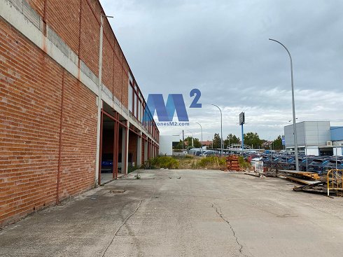 Fotograf�a de Nave industrial en alquiler