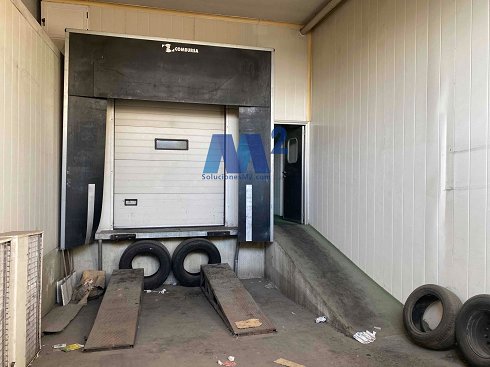 Fotograf�a de Nave industrial en venta