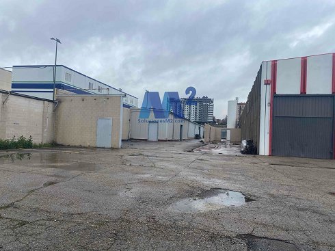 Fotograf�a de Nave industrial en venta