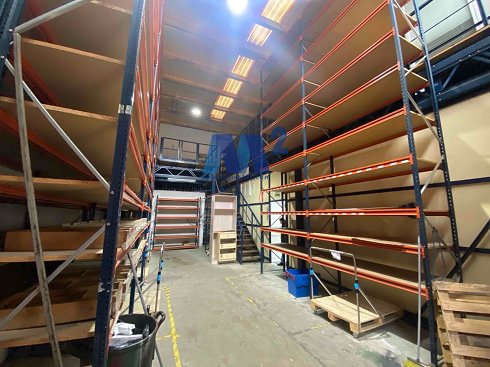 Fotograf�a de Nave industrial en venta