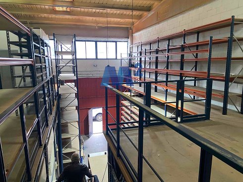 Fotograf�a de Nave industrial en venta