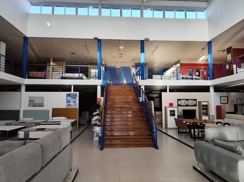 Fotograf�a de Nave industrial en venta