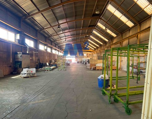 Fotografa de Nave industrial en alquiler