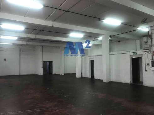 Fotograf�a de Nave industrial en alquiler