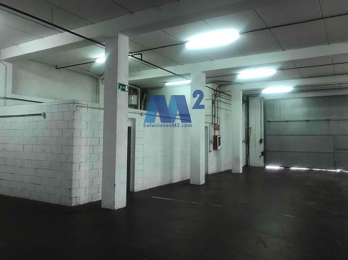 Fotograf�a de Nave industrial en alquiler