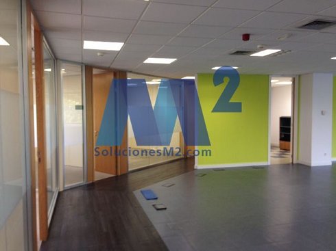 Fotografa de Oficina en alquiler