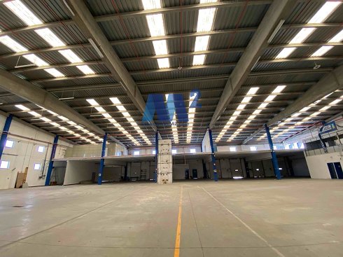 Fotografa de Nave industrial en venta